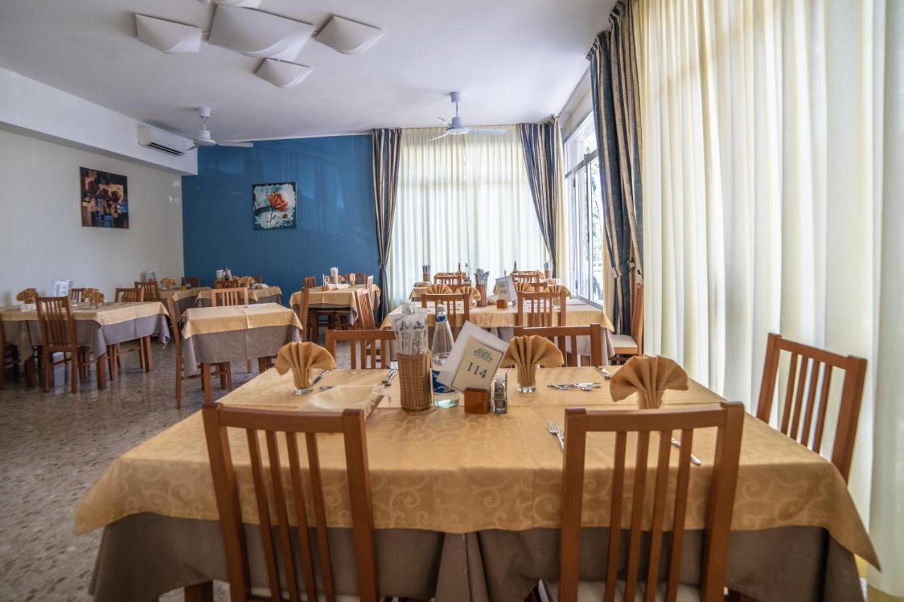 Hotel Sayonara Milano Marittima Zewnętrze zdjęcie